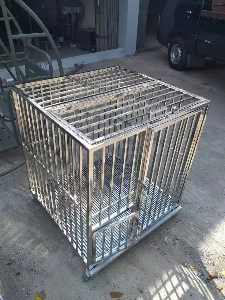 Kandang hewan dari stainless
