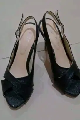 Sepatu Wanita Hak Tinggi Slingback Heels hitam (size: 40)