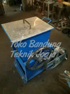 Jual mixer untuk adonan bakpia

Kapasitas 15 Kg