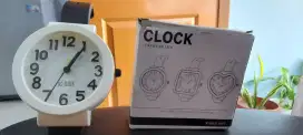 Alarm Clock Merk HS CLOCK