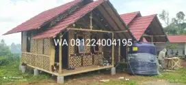 Tukang rumah bambu hitam atap genteng metal ukuran 3x5 harga /yunit