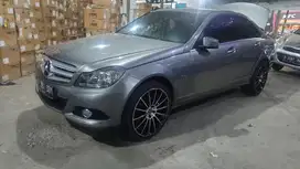 Mercedes-Benz C200 2013 Bensin