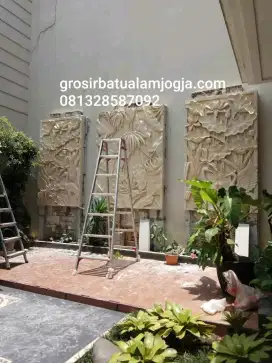 Ukiran batu alam