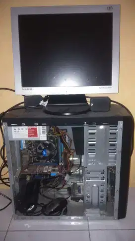 Dijual Komputer core I5, 3.30 GHz, Lcd 15, keyboard & mouse