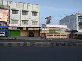 Di jual Rukan Bandar Lampung 3 lantai gandeng 2 siap pakai parkir luas