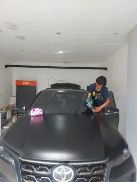 kaca film mobil panggilan ke lokasi anda