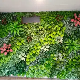 Tukang taman vertikal garden sintetis