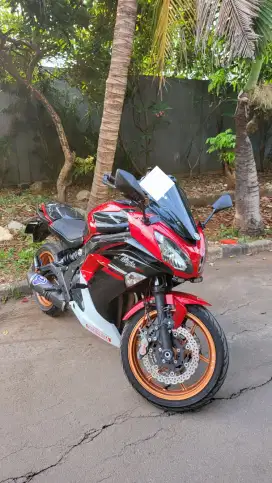 Kawasaki ninja ER6F Merah Hitam full modif