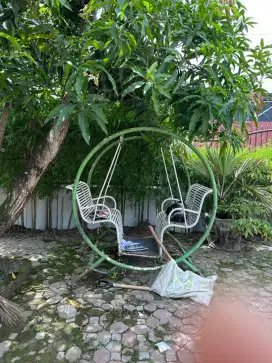 Ayunan besi bulat