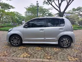 Daihatsu Sirion Silver AT Kilometer rendah Tahun 2016