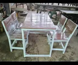 Satu set meja Cafe