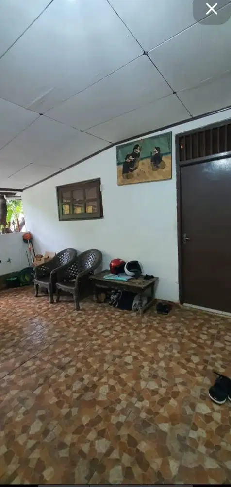 Rumah 2 Lantai SHM 6 KT 2 KM di Kelapa Gading