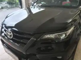 Jasa salon polish mobil panggilan