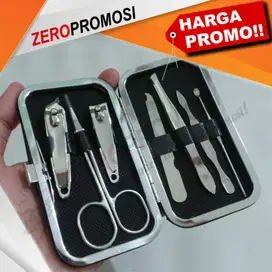 Souvenir Pernikahan Wedding Manicure Set MD01