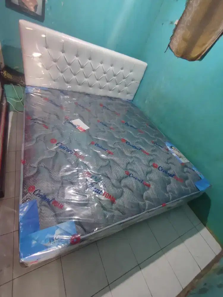 1 Set Kasur Busa Central 160 x 200 cm