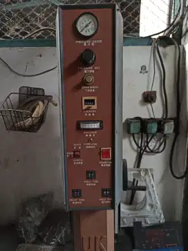 Mesin ultrasonic welding untuk plastik