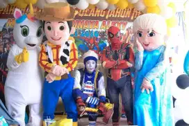 Badut kak yudi 86