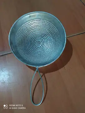 Saringan aluminium bulat