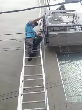 Servis AC/pasang AC/isi freon /cuci ac