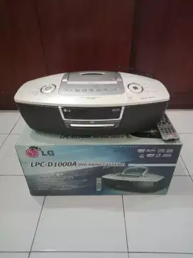 DVD-Radio Cassette LG ; LPC-D 1000A