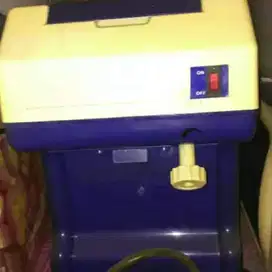 Dijual mesin listrik ice slicer/ es serut merk Gea Korea