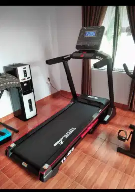 TREADMILL  ELEKTRIK  TL 126 / 4 HORSE POWER
