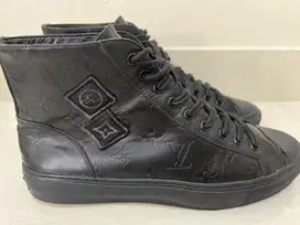 Louis Vuitton Monogram Eclipse High Top Sneakers Sz 42