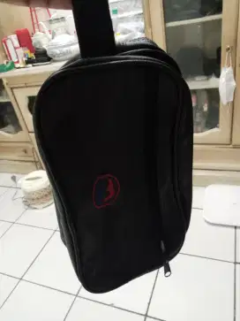 Tas tangan kulit