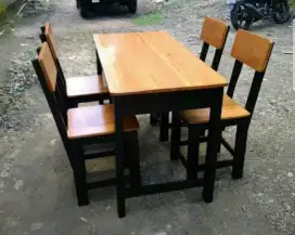 set meja kursi cafe atau lesehan