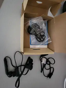 Sport bluetooth earbud merk mpow