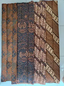 Kain Batik Tulis Antik