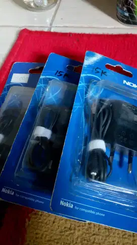 CHARGER Hp NOKIA Jadul colokan kecil ORI