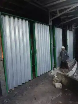 Folding gate dan rolling door berkualitas