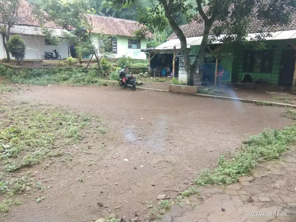 271m2 Tanah Pkarangan Rata Padat