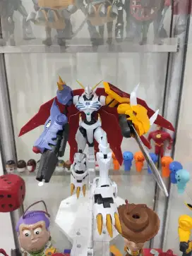 Figure Rise Standard Omegamon Amplified (Ori Bandai)