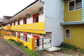 Kos kosan Kost AC Labuhan Ratu Balai Pertanian Dinas Kehutanan