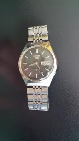 Jam Tangan Seiko otomatis 6309