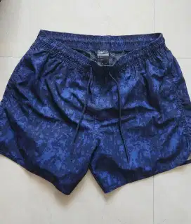 Celana pendek h&m ori size L