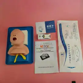 Manekin Alat peraga intubasi airway ETT Bayi