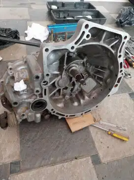 Gearbox Mazda Familia 1800