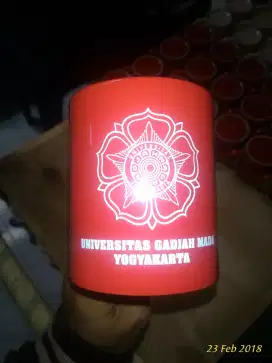 Souvenir mug warna + sablon