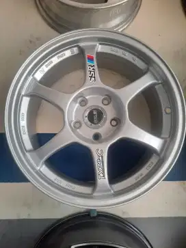 Velg SSR R17 pcd 5x114 lebar 75 et 38