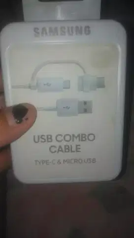 Usb cable combo kabel data hp handphone merek samsung type-c&micro usb
