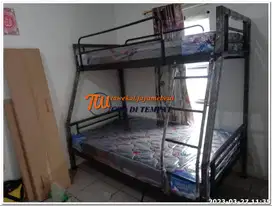 SET KASUR BUSA CENTRAL GARNSI 10 THN DAN RANJANG TINGKAT BESI  KUAT