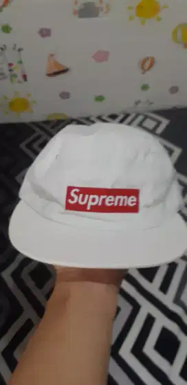 Topi supreme bekas millitage