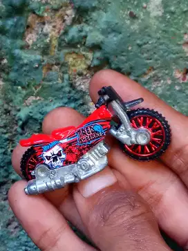 Diecast..dirt bike..