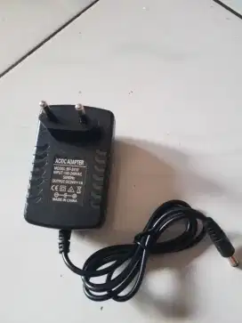 Adaptor 24 v 1 ampere