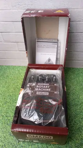 Evek gitar Behringer rotary machine rm 600
