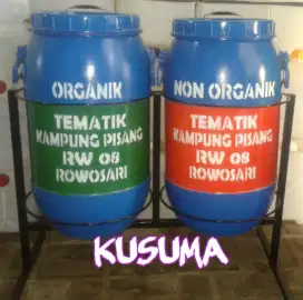 Tong Sampah Pilah Gt 40 Ltr + Rangka Besi Model Pilah 2 Jenis