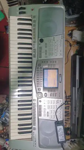 DI BELI KEYBOARD / ALAT MUSIK BEKAS